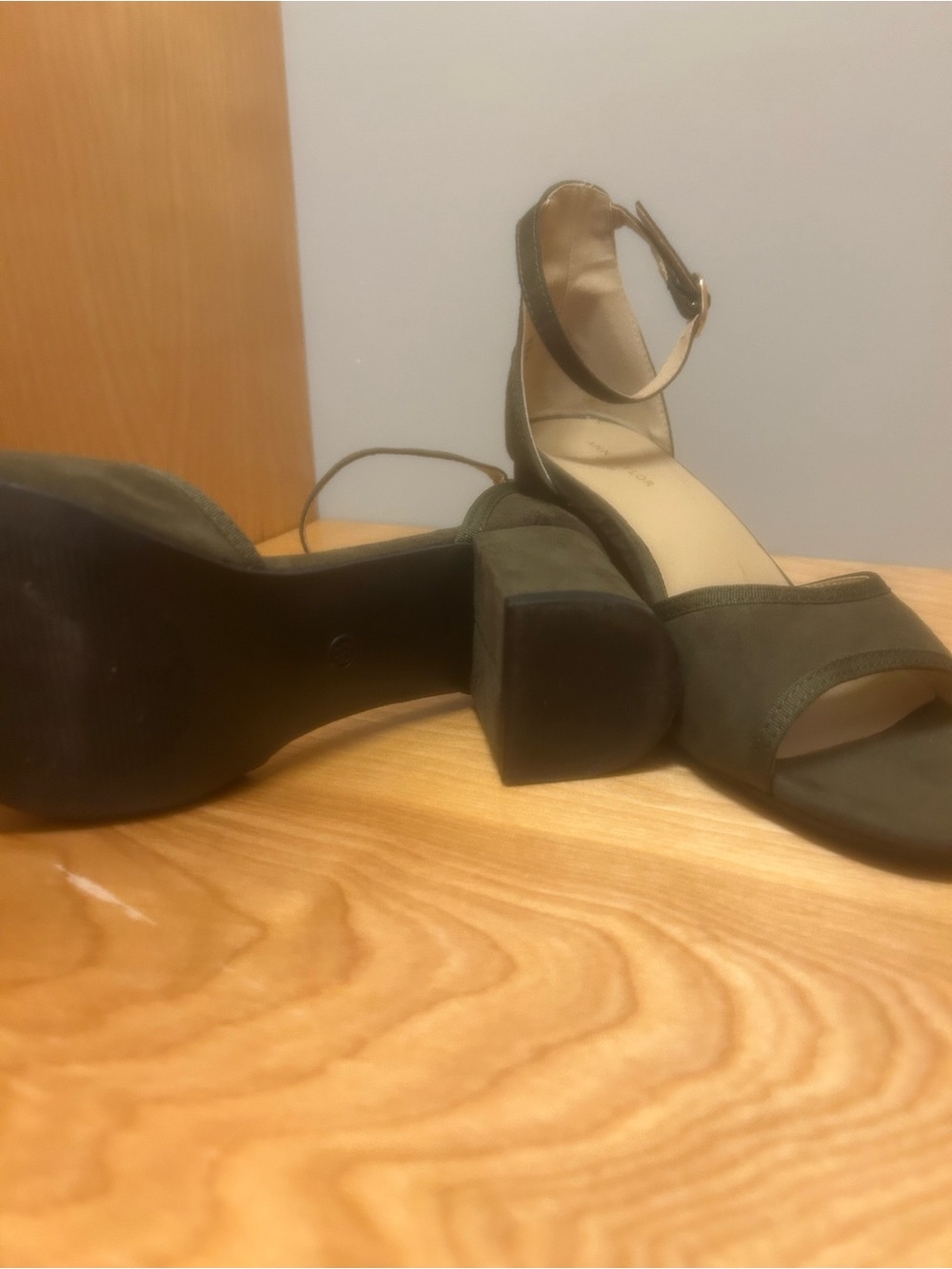 Ann Taylor Outlet Olive Green Ankle-Strap Block Heel Sandals - Picture 6 of 7